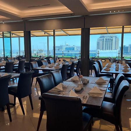 Retaj Hotel Аман Екстериор снимка