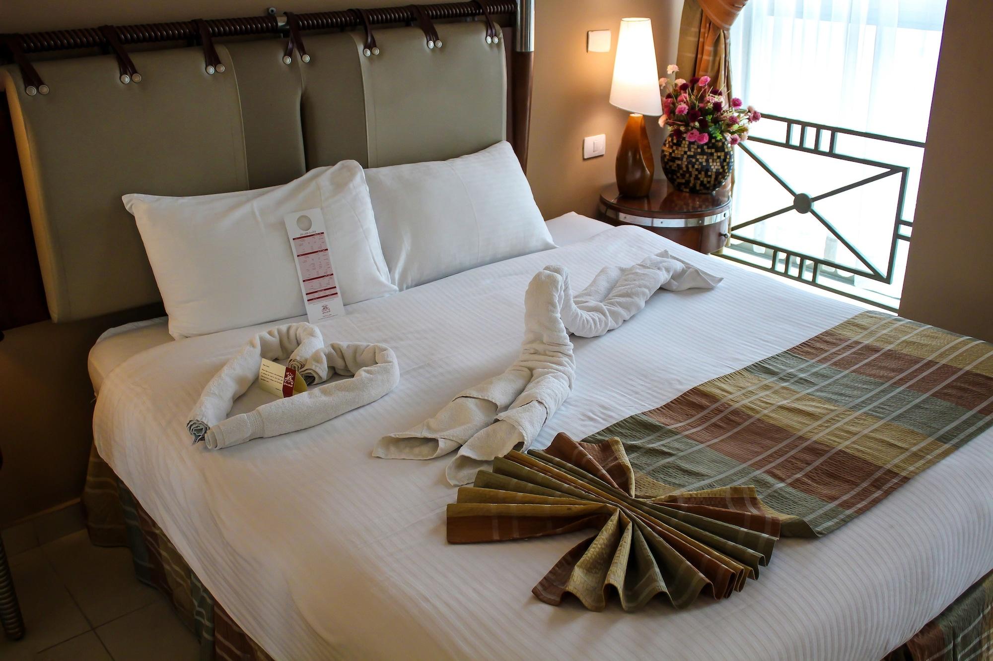 Retaj Hotel Аман Екстериор снимка